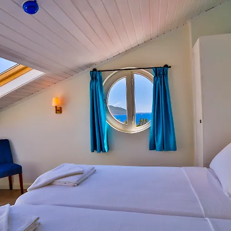 Livia Hotel 3*